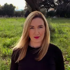Donna NiCuarta